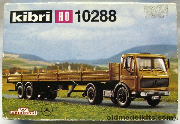 Kibri 1/87 Daimler-Benz Pritschen-Sattelzug DG Tractor Truck - with Two Axle Semi-Trailer - HO, 10288 plastic model kit